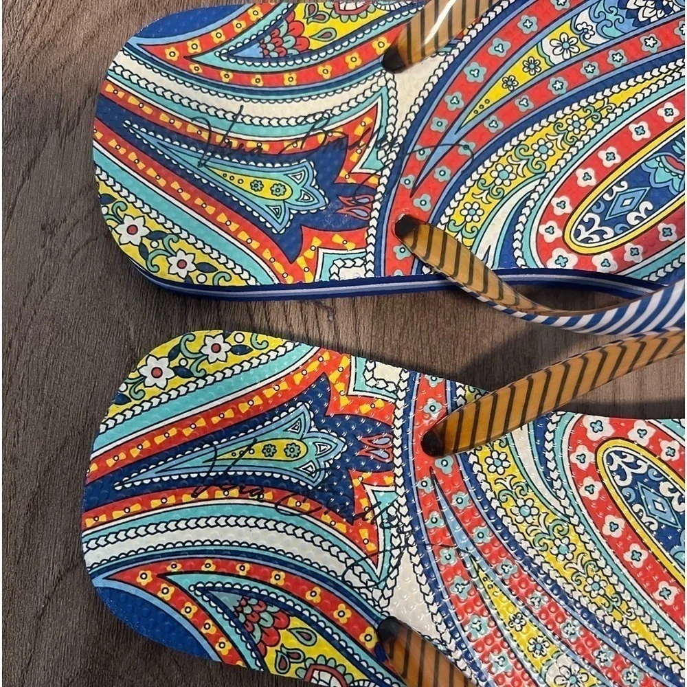 Vera Bradley Flip Flops Womens 9/10